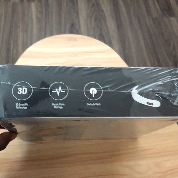 😊NeckRelax neck massager I have 2 new in box never used😊. - Picture 3 of 11